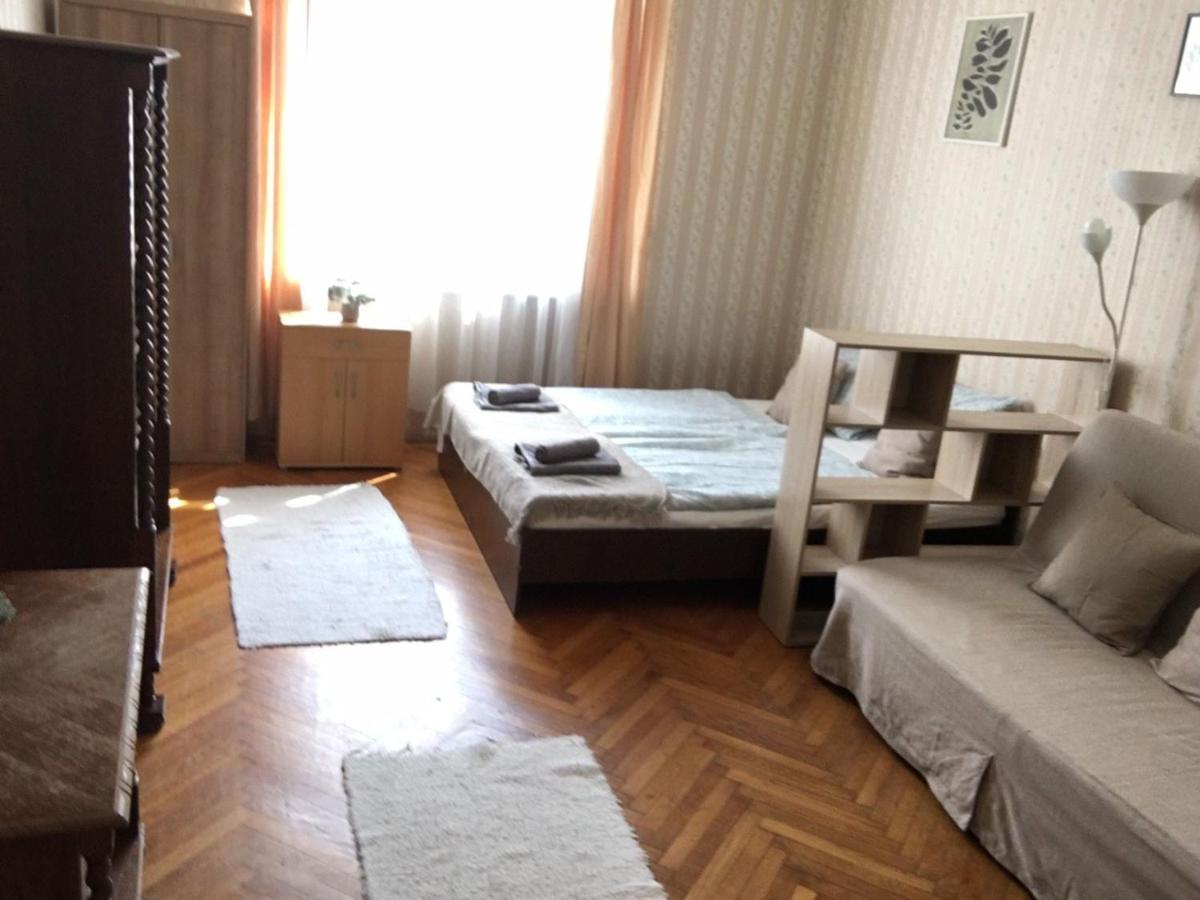 Cozy Flat At Stadionok M Station بودابست المظهر الخارجي الصورة